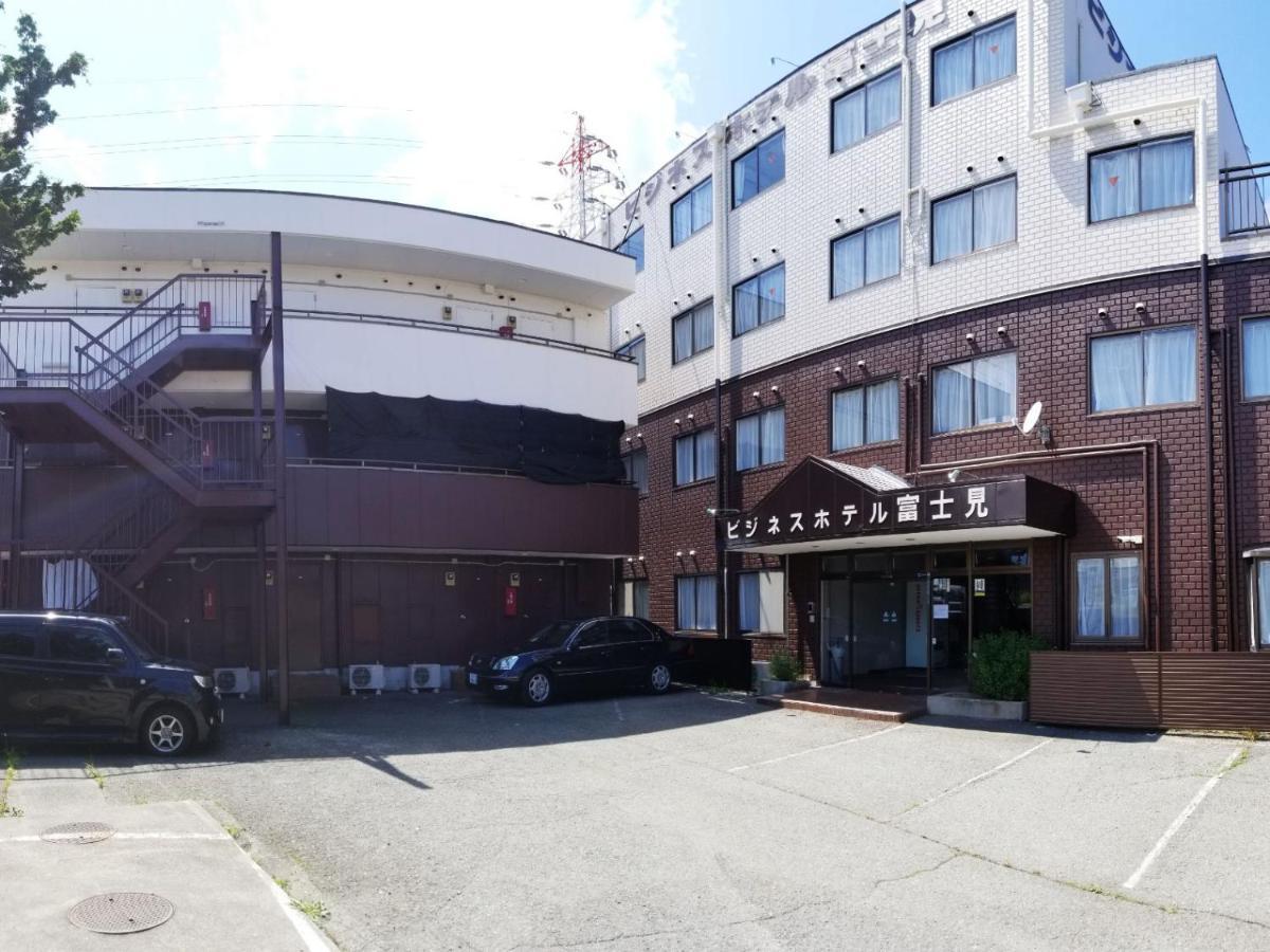 Které jsou ty nejlepší hotely v okolí atrakce Fuji-Q Highland? Fudžijošida Exteriér fotografie