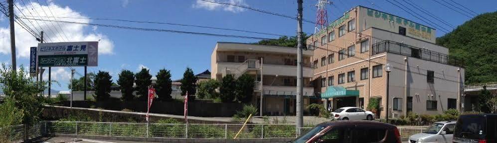 Které jsou ty nejlepší hotely v okolí atrakce Fuji-Q Highland? Fudžijošida Exteriér fotografie